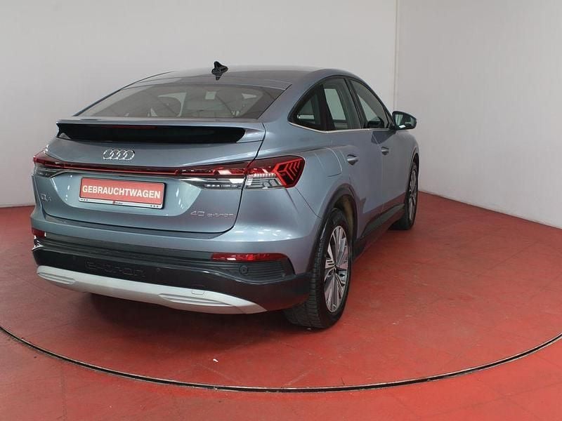 Gebraucht Audi Q4 Sportback e-tron 150 kW (204 PS) 2022 Blau SUV