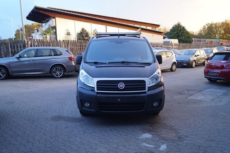 Gebraucht Fiat Scudo 128 PS (94 kW) 2016 Schwarz Van