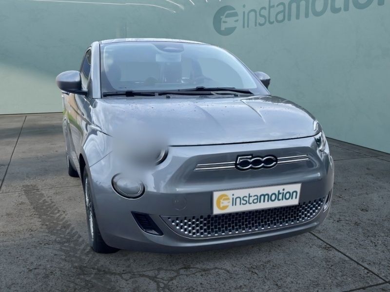 Schwarz Gebraucht 2022 Fiat 500e Icon Limousine | 18.400 € (Guter Preis) - Bild 1/3