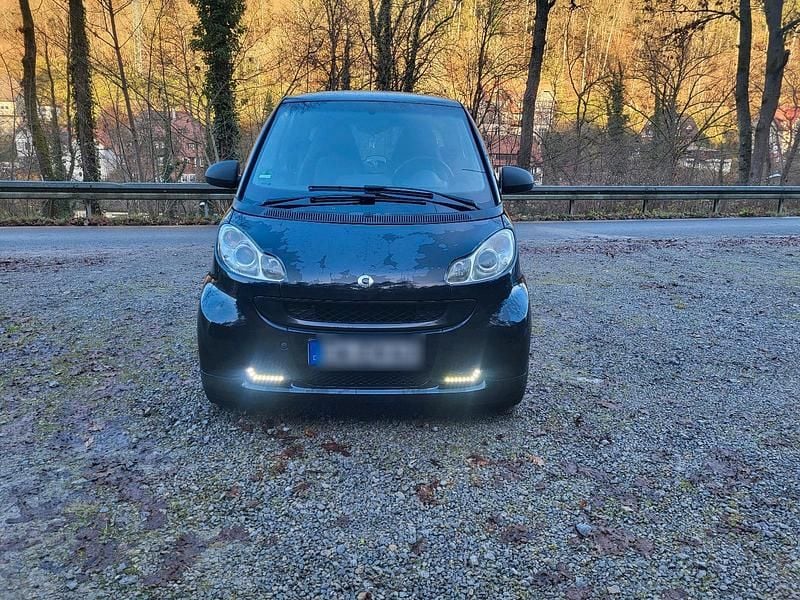 Schwarz Gebraucht 2011 Smart ForTwo Coupé Kleinwagen | 5.000 € (Etwas zu teuer) - Bild 1/4