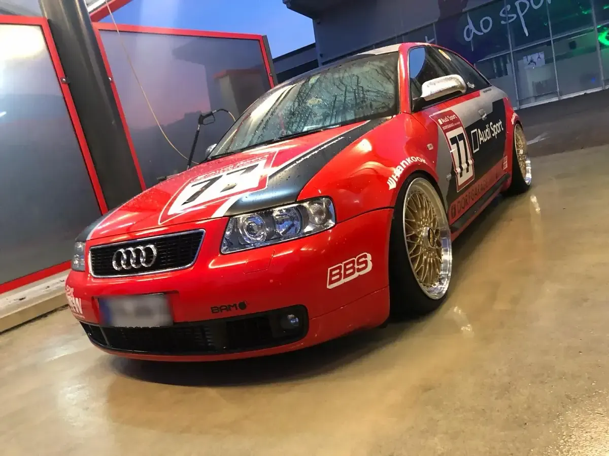 Gebraucht Audi S3 Performance 260 PS (191 kW) 2002 Rot Kleinwagen