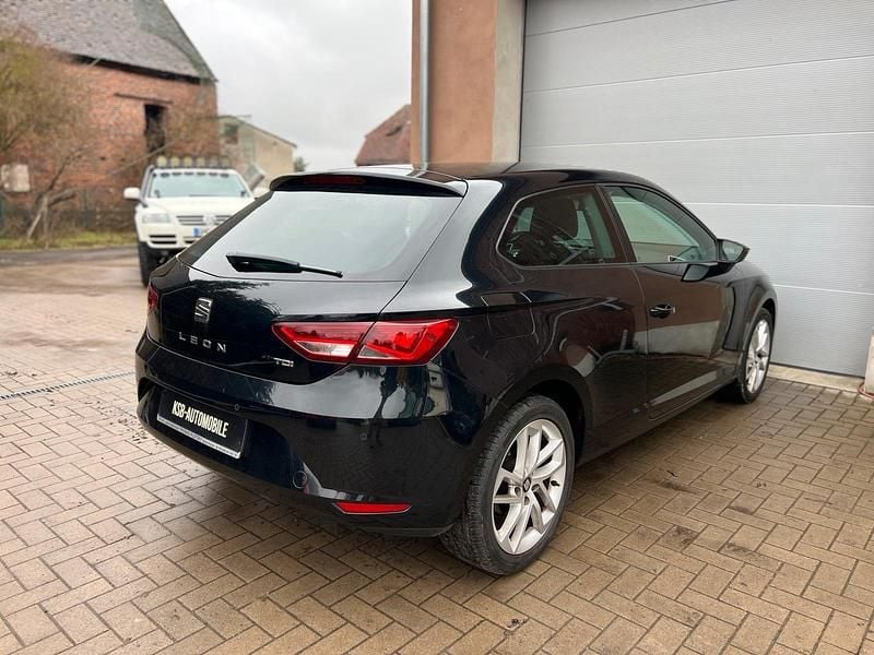 Gebraucht Seat Leon Style 150 PS (110 kW) 2014 Schwarz Limousine