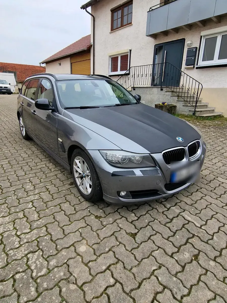Gebraucht BMW 320 184 PS (135 kW) 2010 Kombi