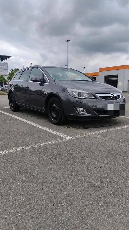 Braun Gebraucht 2011 Opel Astra Sport Kombi | 4.500 € (Superpreis) - Bild 1/4