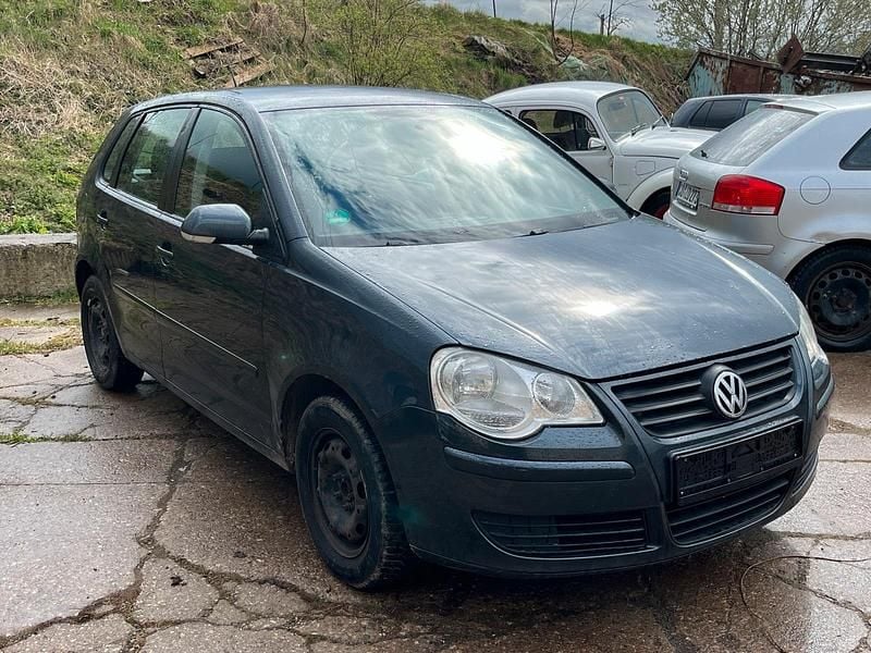 Gebraucht VW Polo 68 PS (50 kW) 2007 Grau Kleinwagen
