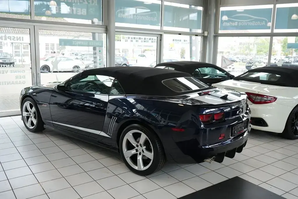 Gebraucht Chevrolet Camaro 305 PS (224 kW) 2011 Blau Cabrio