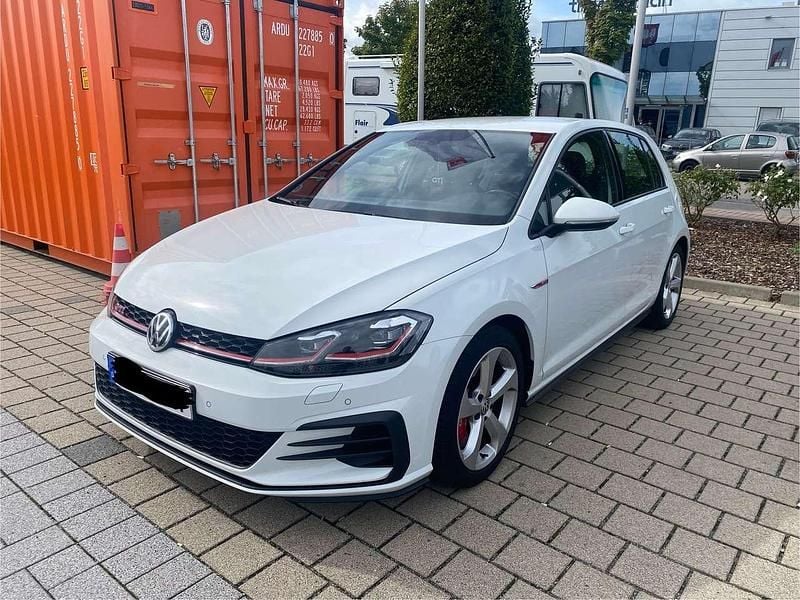 Weiß Gebraucht 2019 VW Golf VII GTI Kleinwagen | 20.300 € (Guter Preis) - Bild 1/4