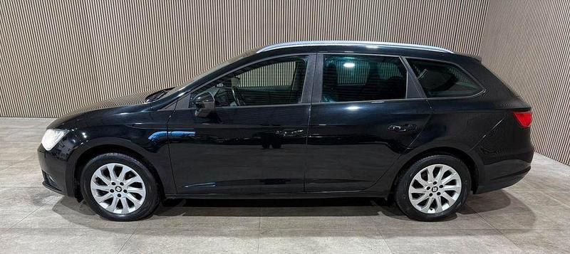 Second-hand Seat Leon 105 CP (77 kW) 2015 Negru Berlinǎ