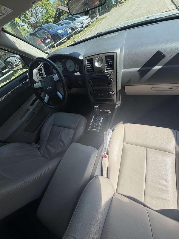 Gebraucht Chrysler 300C 249 PS (183 kW) 2005 Silber Limousine