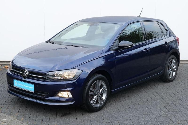Gebraucht VW Polo United 110 PS (80 kW) 2021 Atlantik blue metallic Limousine