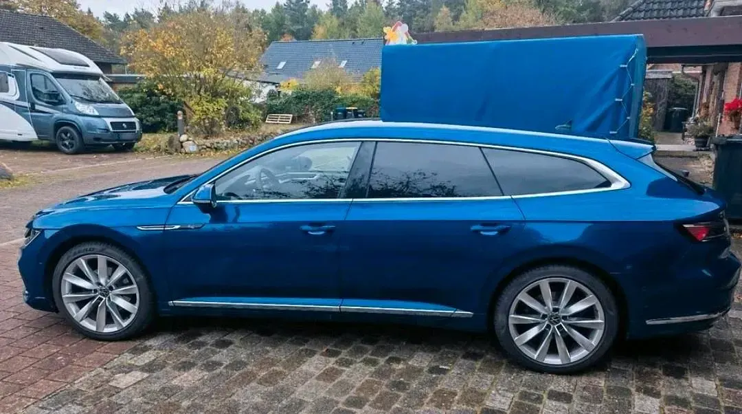 Gebraucht VW Arteon GTE 218 PS (160 kW) 2021 Blau Kombi