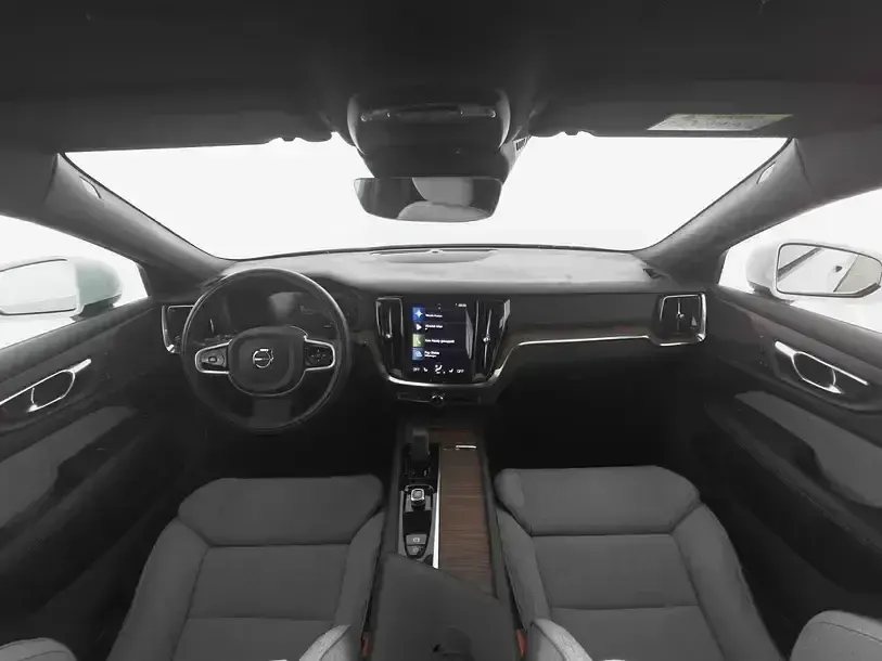 Gebraucht Volvo V60 CC Pro 197 PS (144 kW) 2022 Weiß Kombi