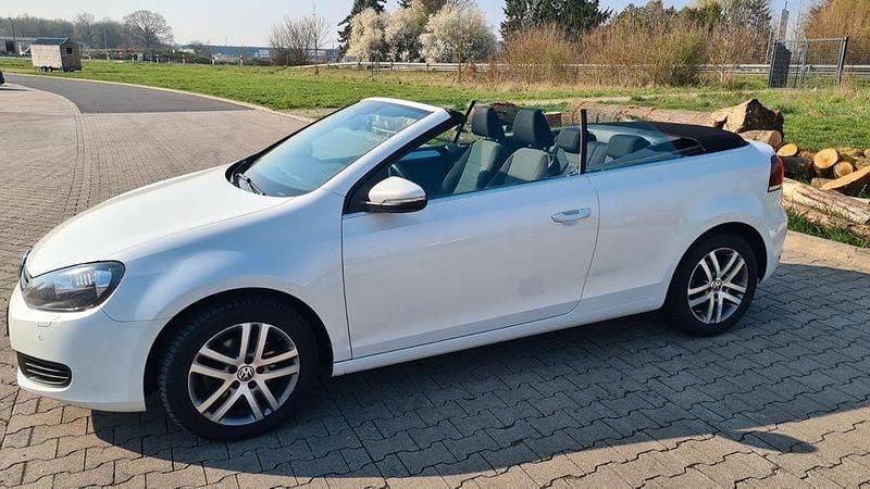 Gebraucht VW Golf Cabriolet 105 PS (77 kW) 2013 Weiß Cabrio