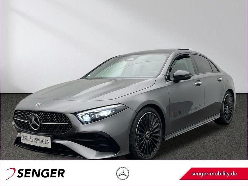 Andere Gebraucht 2025 Mercedes A200 AMG Limousine | 39.660 € (Teuer) - Bild 1/3