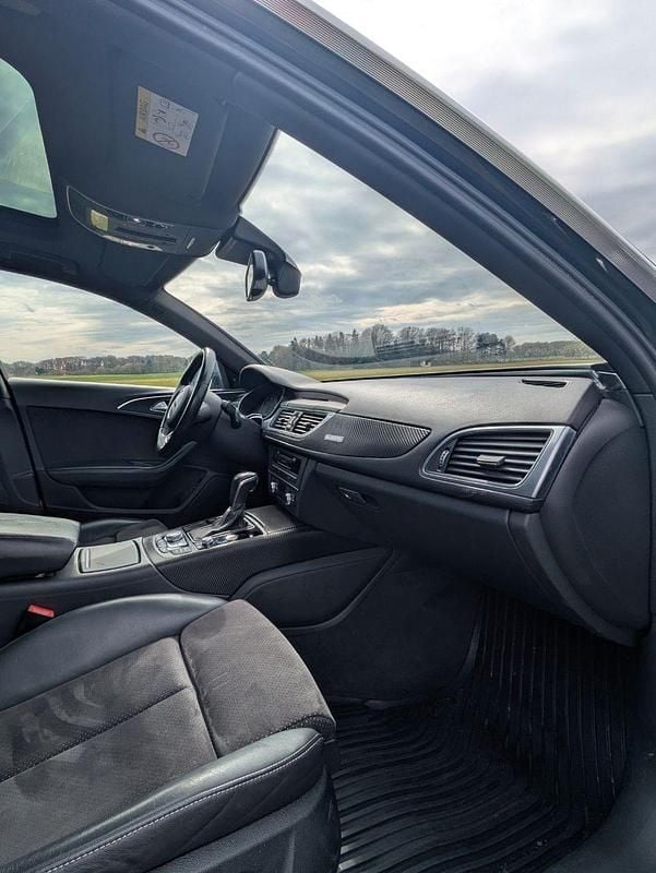 Second-hand Audi A6 Ambiente 272 CP (200 kW) 2015 Negru Break