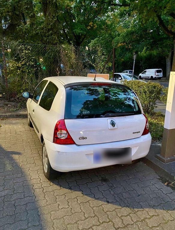 Gebraucht Renault Clio IV Expression 75 PS (55 kW) 2012 Weiß Kleinwagen