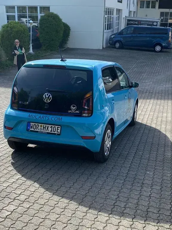 Gebraucht VW e-up! Style 61 kW (83 PS) 2022 Blau Kleinwagen