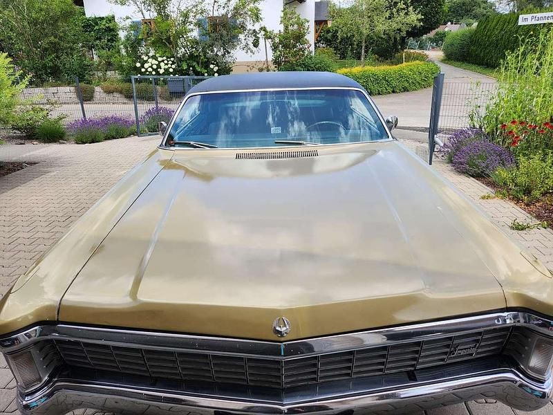 Gold Gebraucht 1970 Chrysler Imperial Le Baron Limousine | 14.500 € - Bild 1/4
