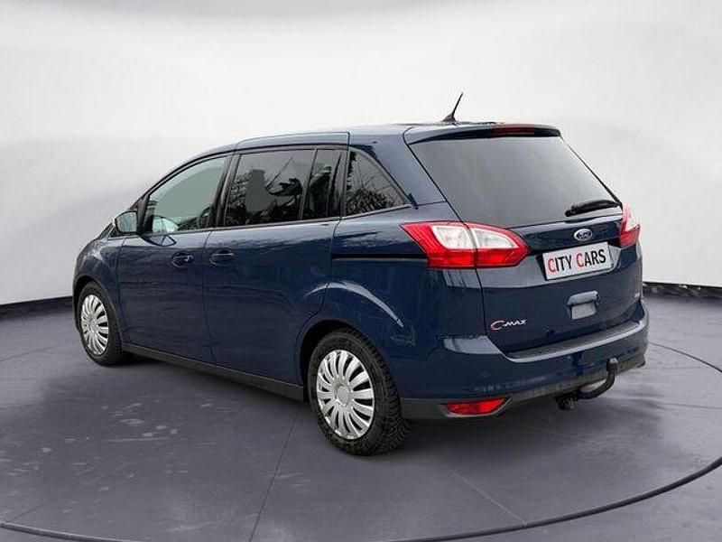 Second-hand Ford Grand C-Max SYNC Edition 125 CP (91 kW) 2015 Albastru Monovolum
