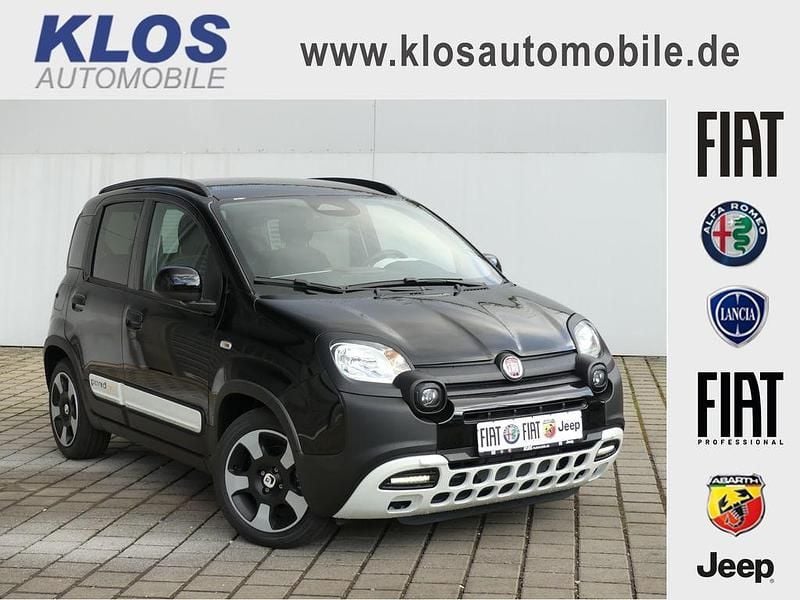 Neu Fiat Panda Cross Cross 65 PS (47 kW) 2026 Schwarz Kleinwagen