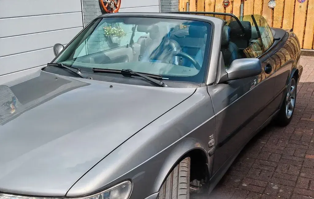 Occasion Saab 9-3 Cabriolet 220 ch (161 kW) 2001 Gris Cabriolet