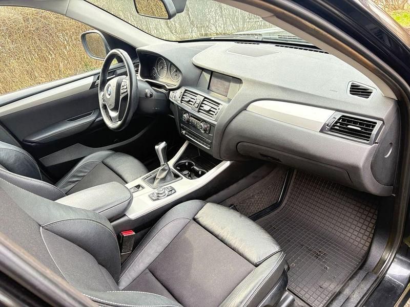 Gebraucht BMW X3 184 PS (135 kW) 2011 Schwarz SUV