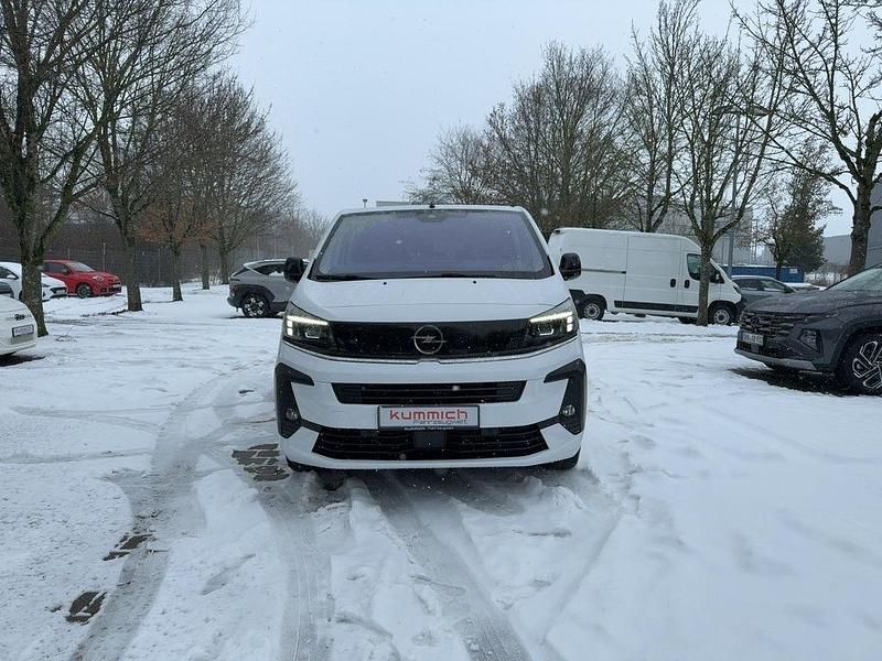 Gebraucht Opel Zafira Life Edition 2024 Weiß Van / Kleinbus
