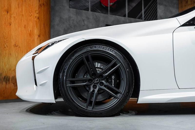 Gebraucht Lexus LC 500 464 PS (341 kW) 2024 Weiß