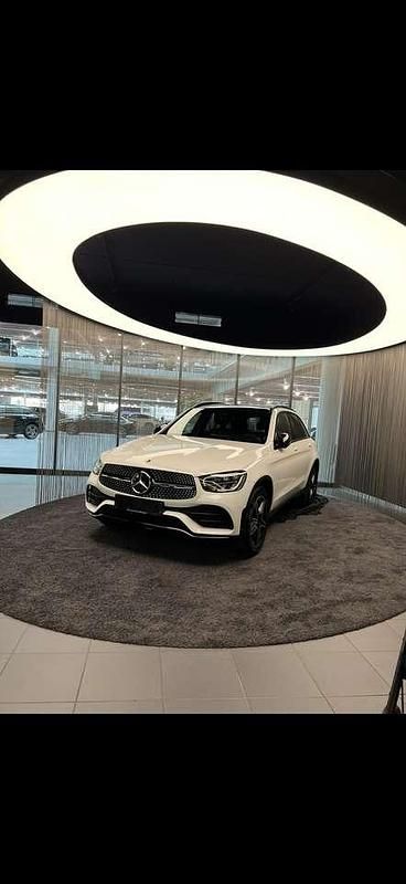 Gebraucht 2019 Mercedes GLC200 AMG line SUV | 36.900 € (Fairer Preis) - Bild 1/4