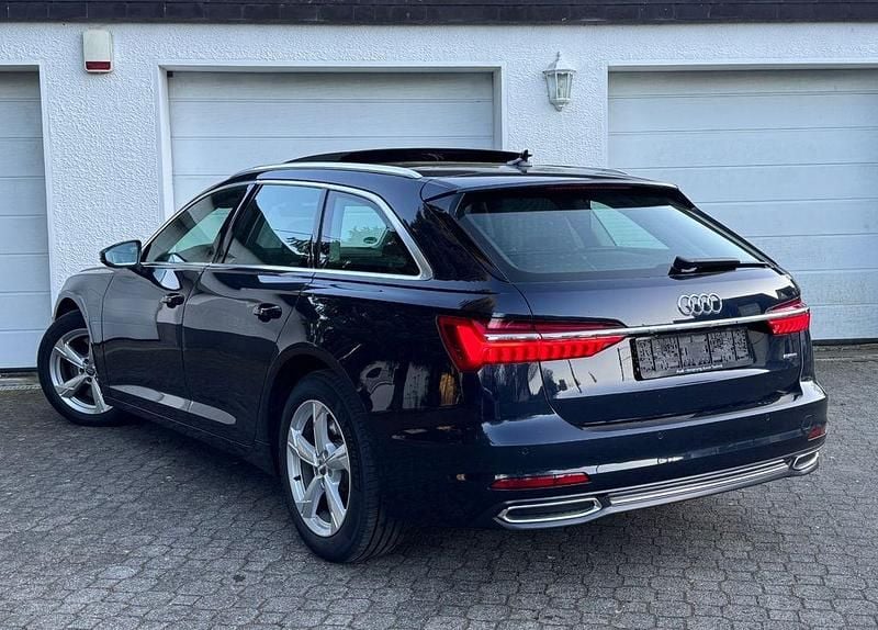Second-hand Audi A6 Sport 340 CP (250 kW) 2019 Albastru Berlinǎ