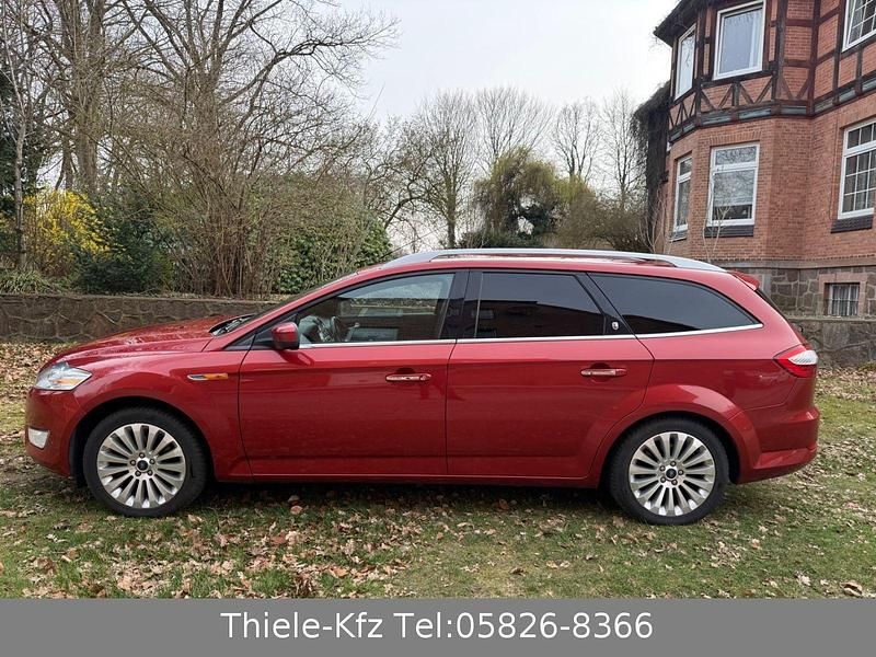 Gebraucht Ford Mondeo 140 PS (102 kW) 2009 Rot Kombi