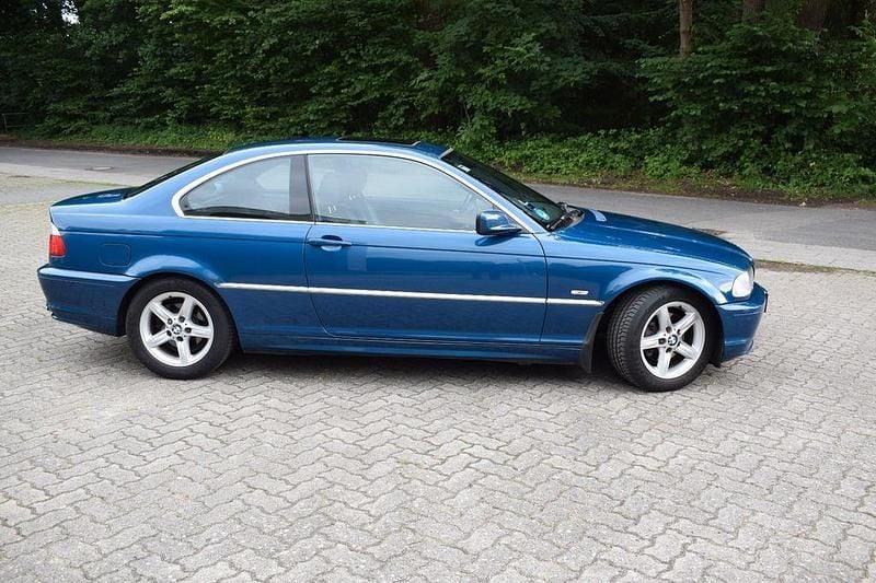 Blau Gebraucht 2000 BMW 323 Coupé | 4.690 € (Guter Preis) - Bild 1/4
