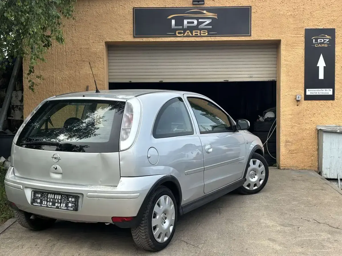 Gebraucht Opel Corsa 80 PS (58 kW) 2006 Grau Kleinwagen