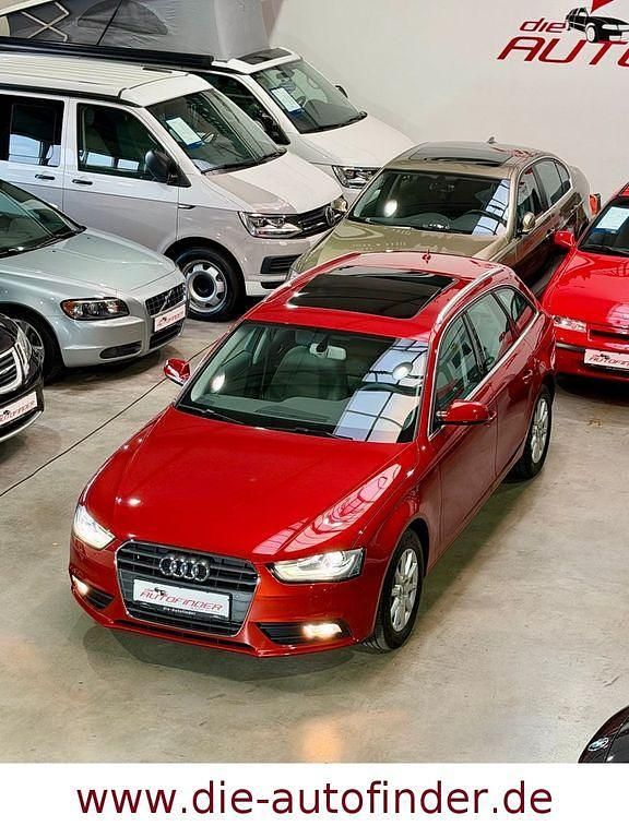 Gebraucht Audi A4 Attraction 170 PS (125 kW) 2014 Rot Kombi