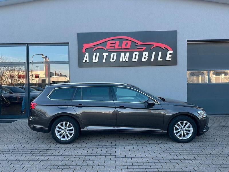 Gebraucht VW Passat 120 PS (88 kW) 2015 Schwarz Kombi