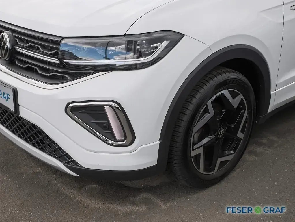 Gebraucht VW T-Cross R-line 150 PS (110 kW) 2025 Pure white SUV