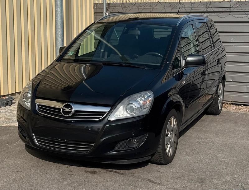 Gebraucht Opel Zafira 125 PS (91 kW) 2012 Schwarz Van / Kleinbus