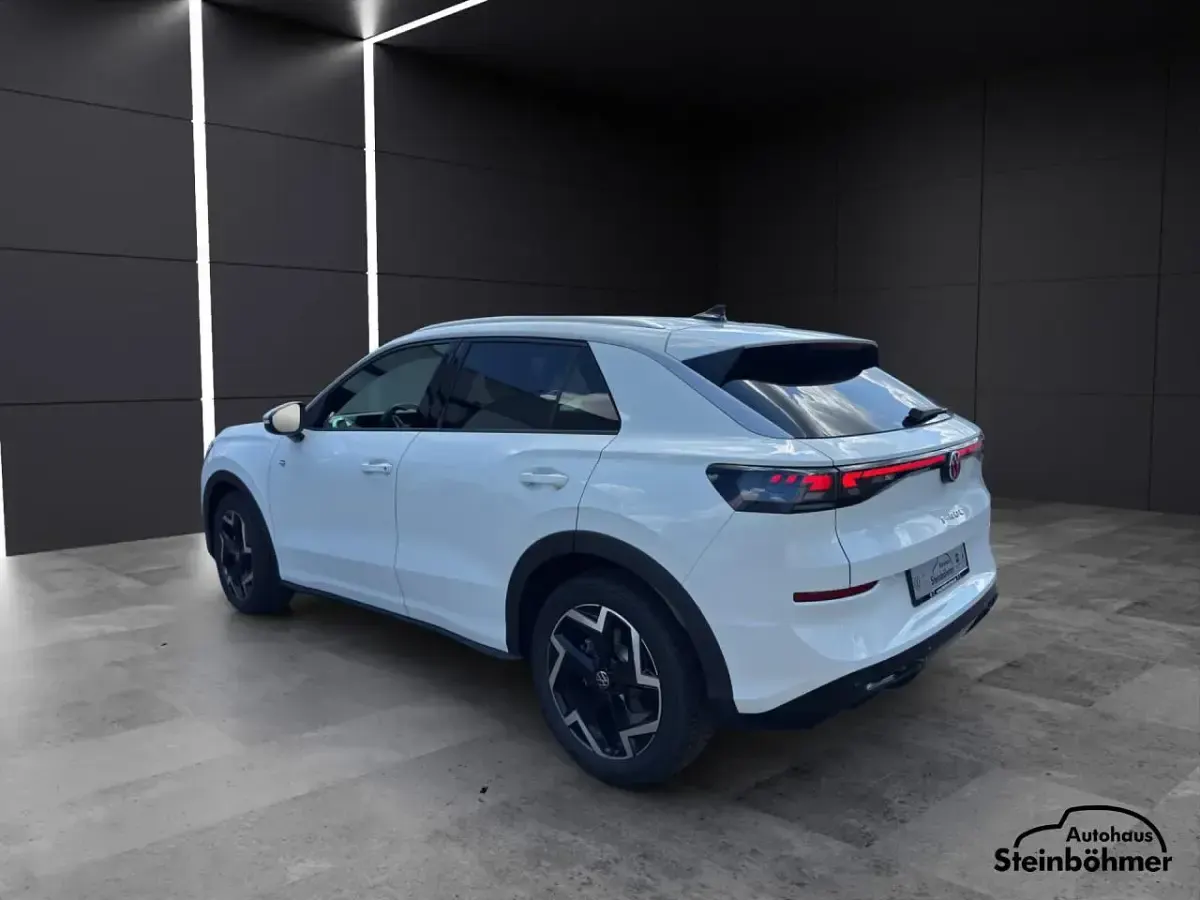 Neu VW T-Roc R-line 150 PS (110 kW) 2026 Pure white (weiß) SUV