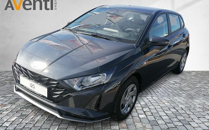 Gebraucht Hyundai i20 Select 101 PS (74 kW) 2025 Grau Limousine