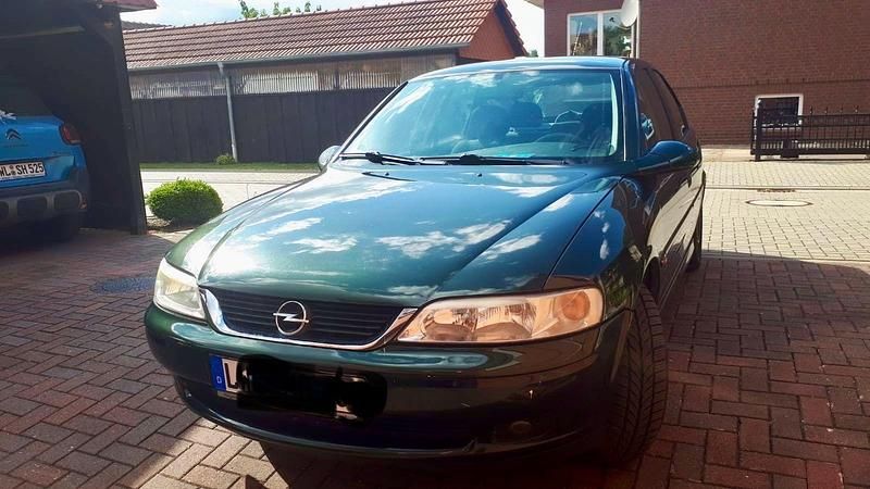 Gebraucht 2001 Opel Vectra Limousine | 960 € (Guter Preis) - Bild 1/4