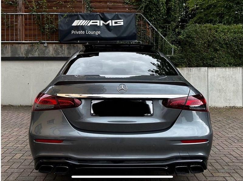 Gebraucht Mercedes E63S AMG AMG 612 PS (450 kW) 2021 Grau Limousine