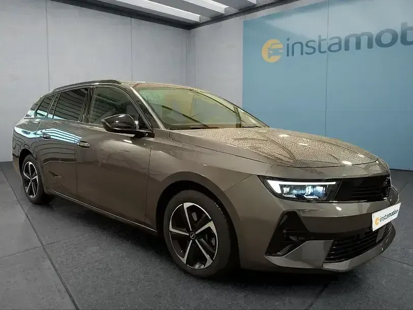 Gebraucht Opel Astra 131 PS (96 kW) 2025 Grau Kleinwagen