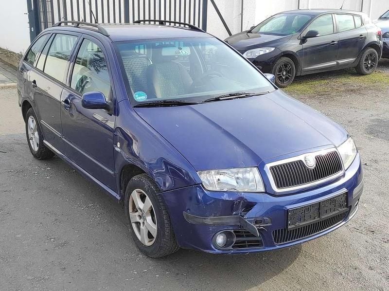 Gebraucht Skoda Fabia 80 PS (58 kW) 2006 Blau Limousine