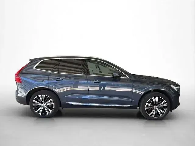 Gebraucht Volvo XC60 Plus 197 PS (144 kW) 2023 Blau SUV