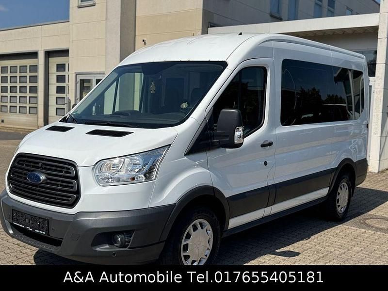 Weiß Gebraucht 2017 Ford Transit Van / Kleinbus | 15.990 € (Teuer) - Bild 1/4