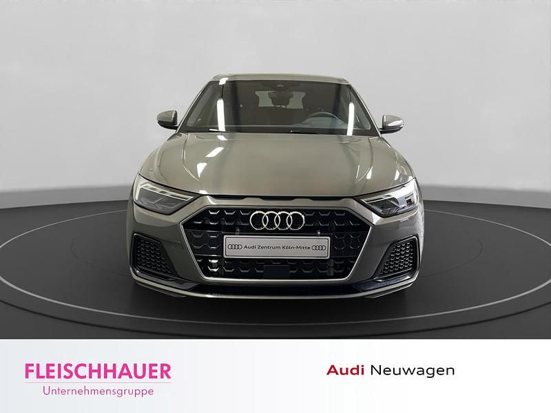 Neu Audi A1 Sportback Advanced Plus 116 PS (85 kW) 2025 Weiß Kleinwagen