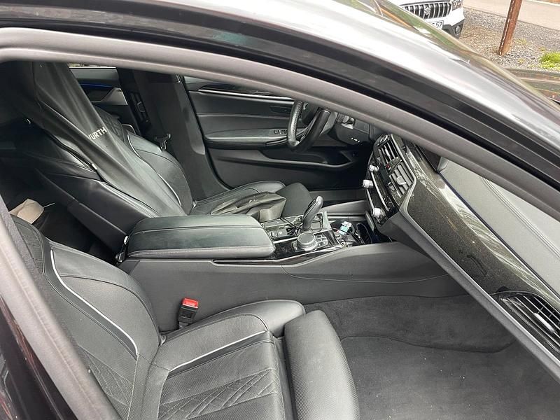 Gebraucht BMW 540 320 PS (235 kW) 2018 Schwarz Kombi