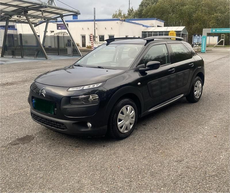 Gebraucht Citroën C4 Cactus 82 PS (60 kW) 2015 Schwarz Kleinwagen