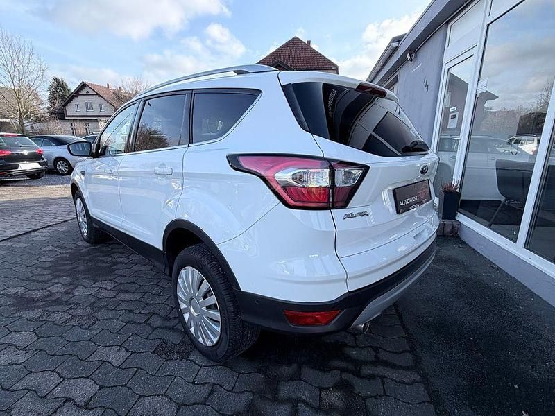 Gebraucht Ford Kuga Cool & Connect 150 PS (110 kW) 2019 Weiß SUV
