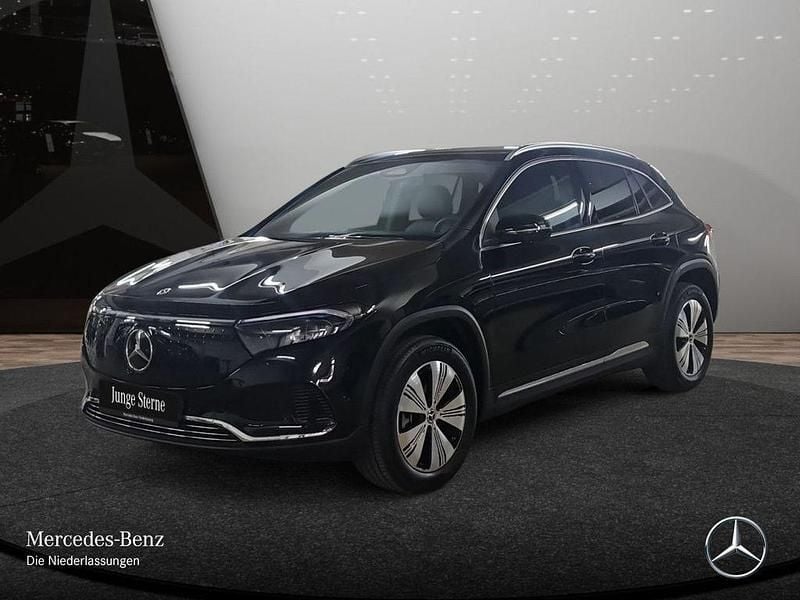 Gebraucht Mercedes EQA250+ Progressive 139 kW (190 PS) 2025 Schwarz SUV